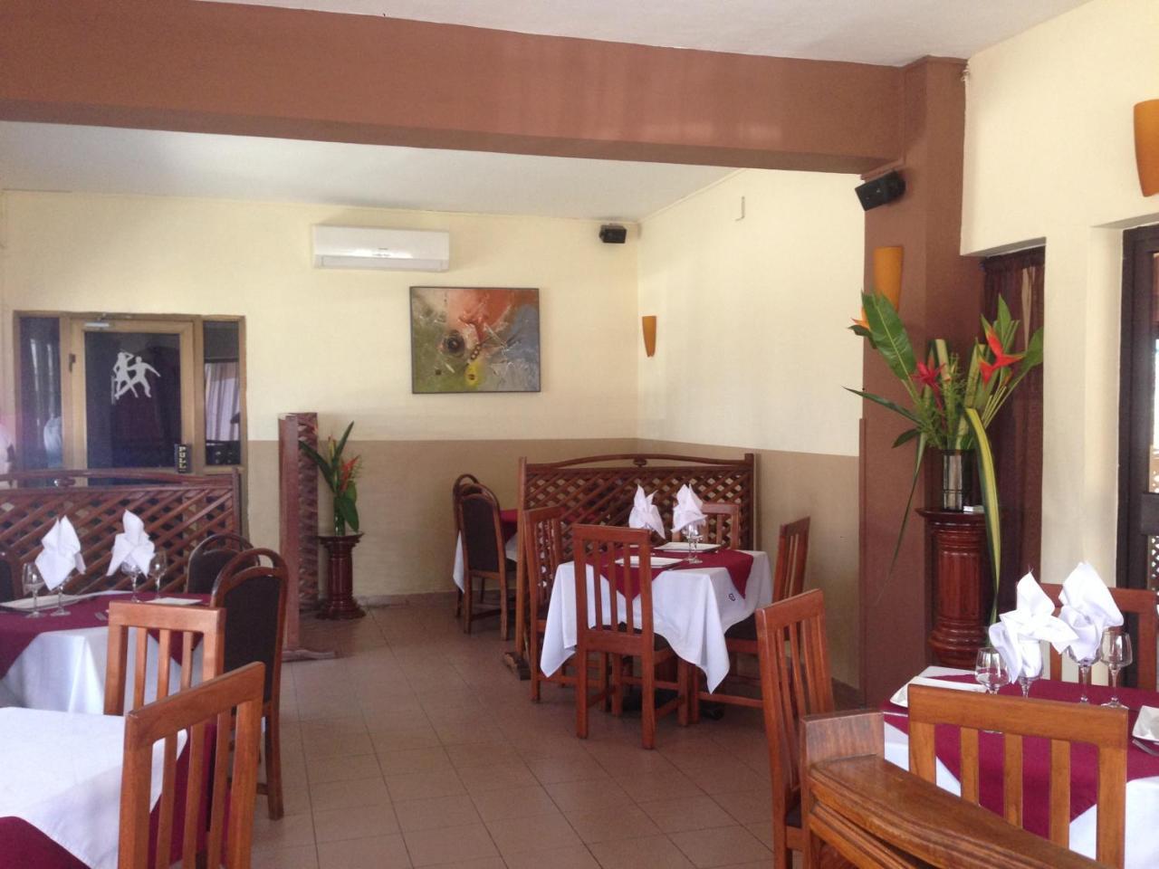 Acropole Hotel Cotonou Exteriér fotografie